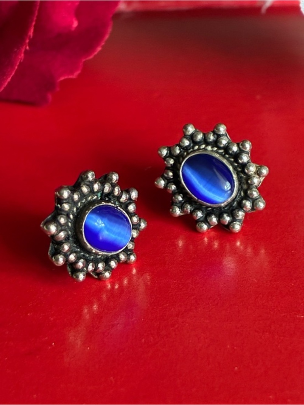 925 Silver Sunburst Blue Cabochon Stud Earrings
